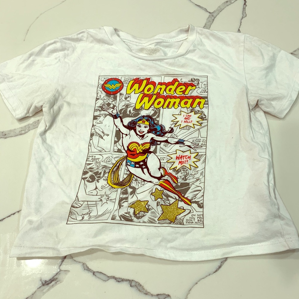 graphic crop tee